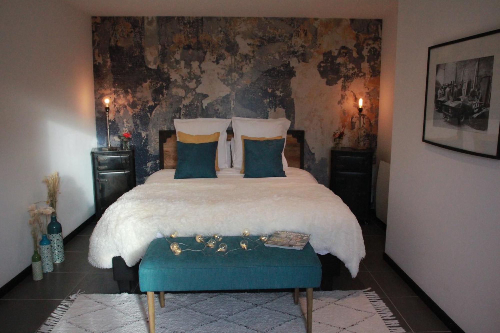 ลา กาตินิแยร์ Bed & Breakfast อาร์นาจ ภายนอก รูปภาพ